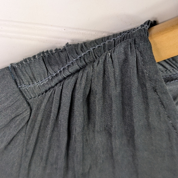 Catherine Malandrino Satin Blouse Gray Long Sleeve Smocked Peplum Waist Size PP - Picture 5 of 10